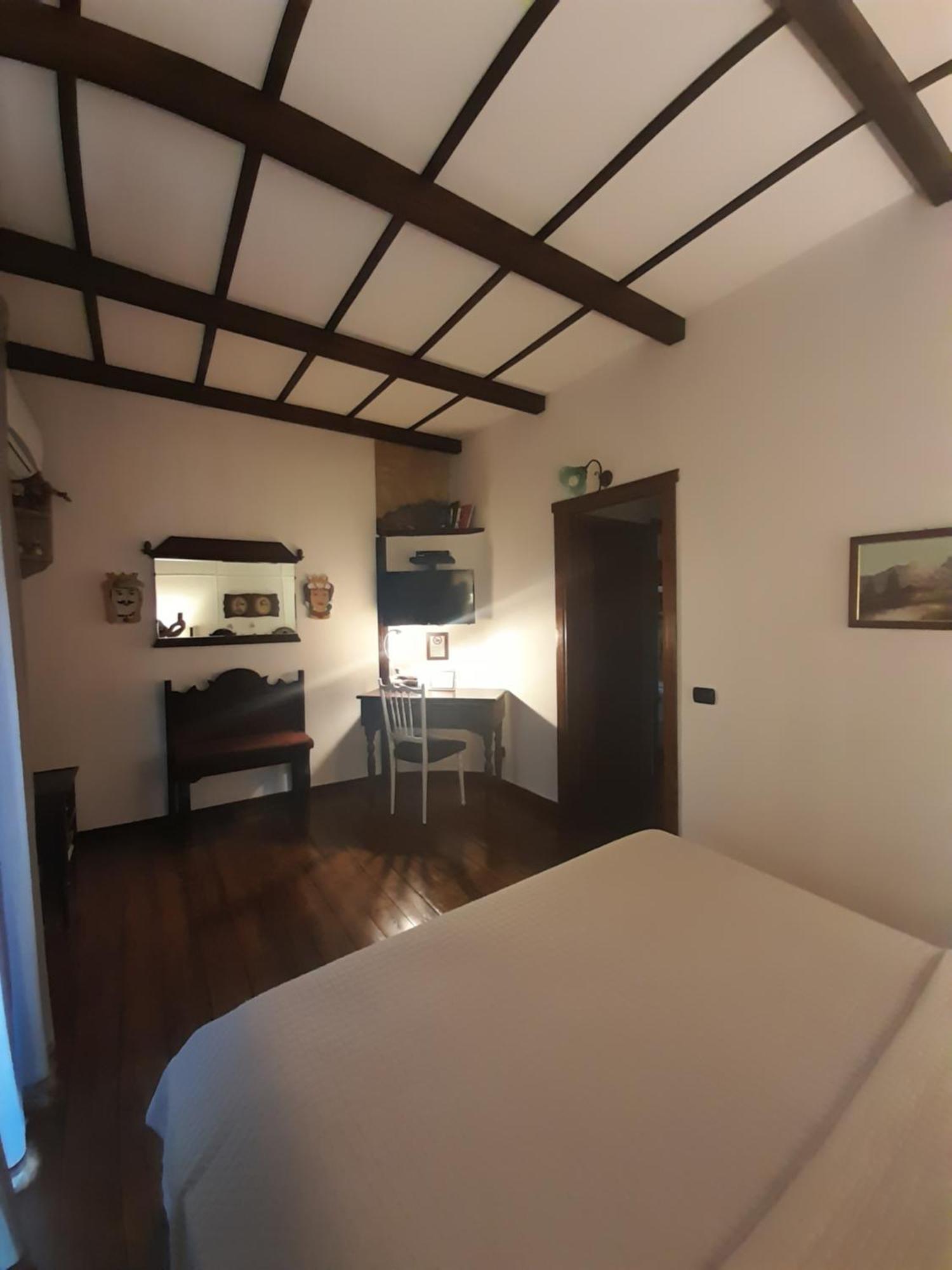 Bed and Breakfast Antica Dimora Historic Building Энна Экстерьер фото